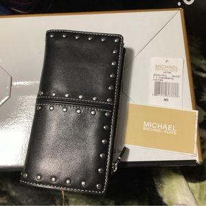 Michael Kors wallet